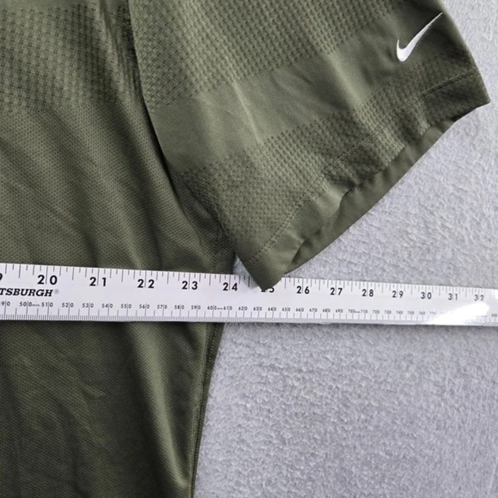 Nike *please carefully